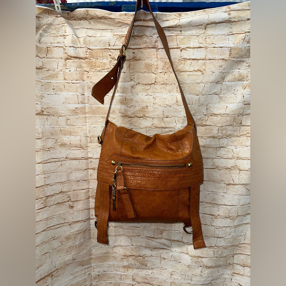 COPY - Vintage Jessica Simpson crossbody / messenger